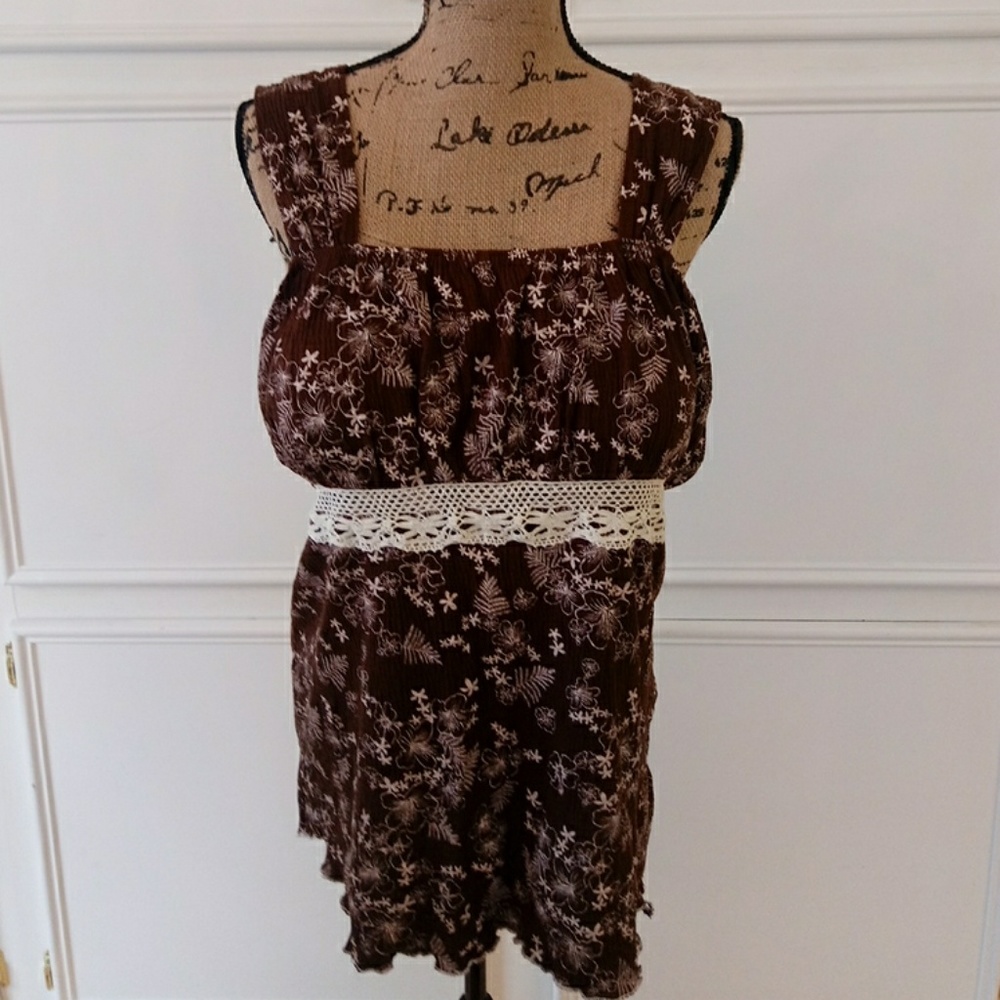 Brown and biege top